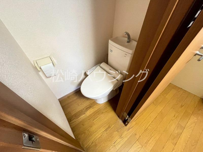 上高田2丁目戸建て トイレ