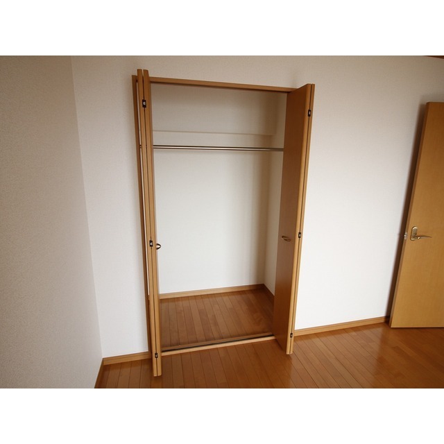 アンプルール 彩華 内観