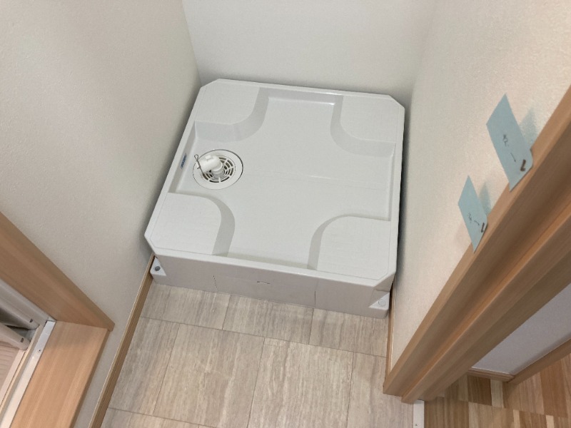 El Camino（ｴﾙ ｶﾐｰﾉ）3階 部屋その他