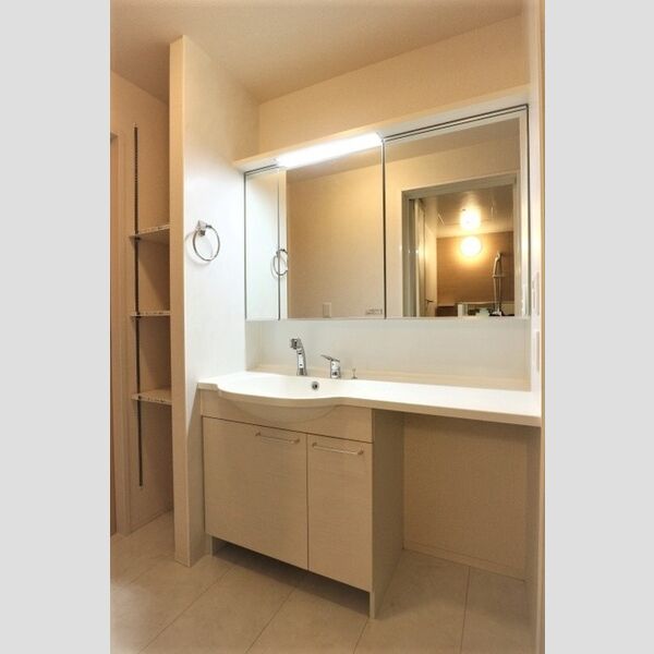 MAISON　REVE202号室 同建物別部屋の参考画像