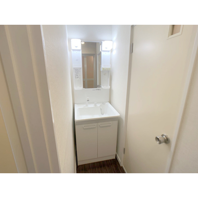 第1松葉町マンション 内観