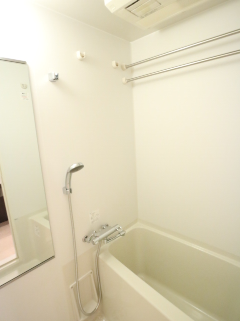 プラウドフラット白金高輪1201号室 お風呂