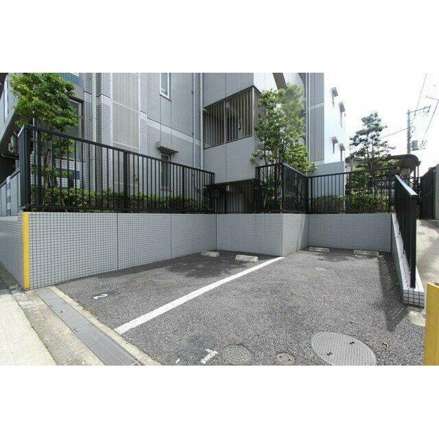 THEパームス田園調布4階 駐車場