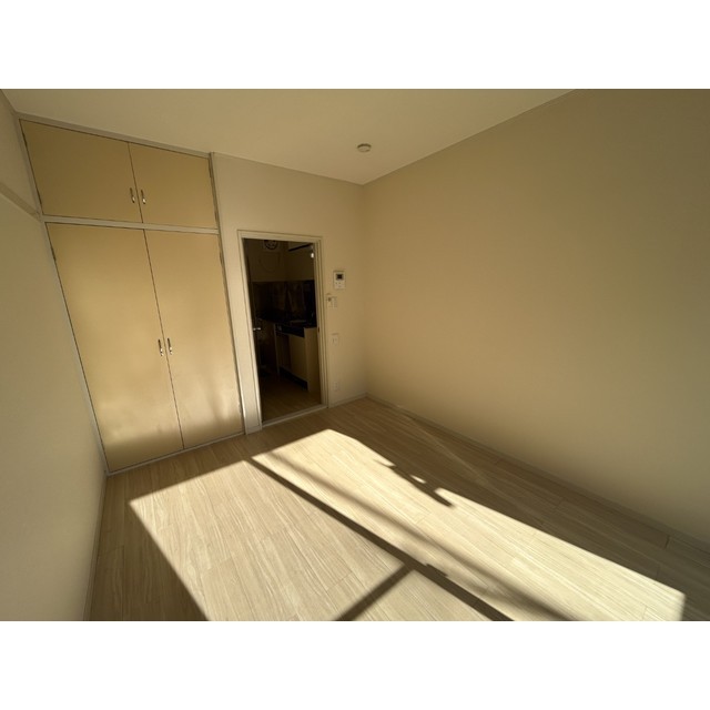 清水ハイツ202号室 リビング