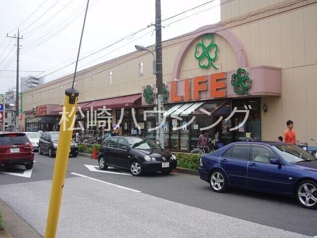 ファインクレスト新井1階 ライフ中野新井店