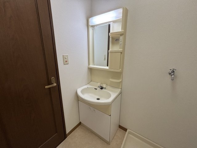 エミナス能見台 洗面