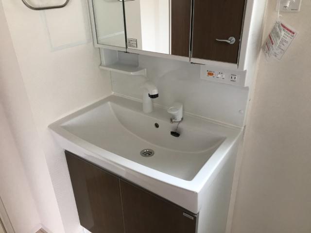 ラヴィエール 洗髪洗面化粧台