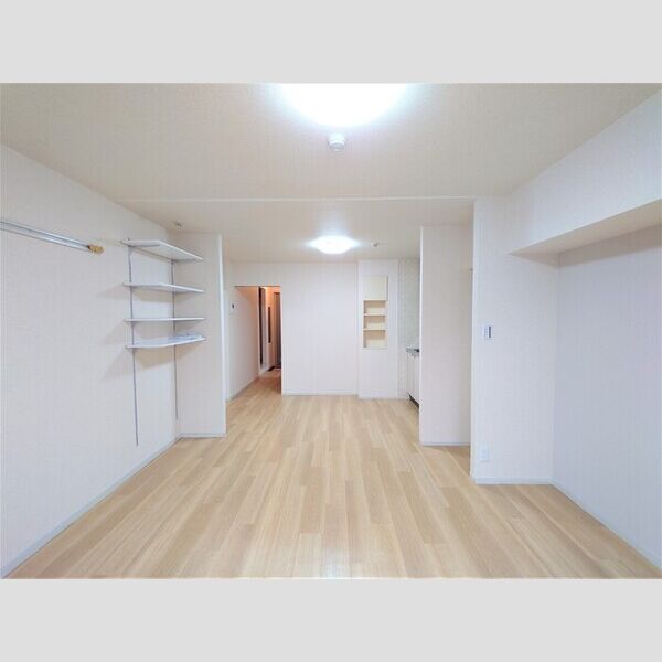 グランディール山中203号室 LDK12.28帖