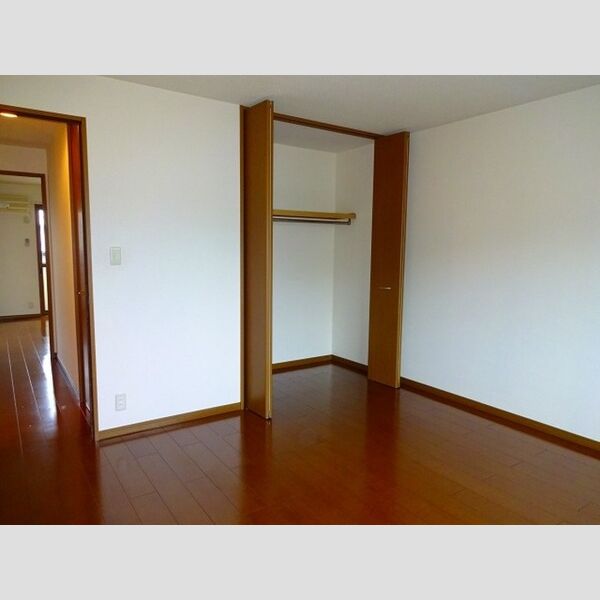 シュタインベルク　東館202号室 洋室