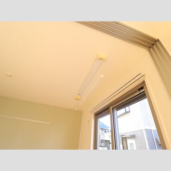 Noёl103号室 室内物干し