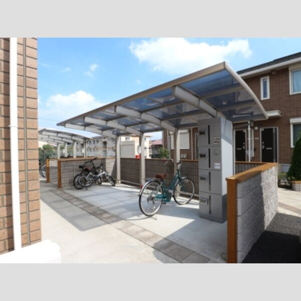 キャトルセゾン　F 駐輪場