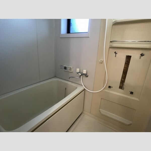 吉川タウンハウス　Ⅱ101号室 バス