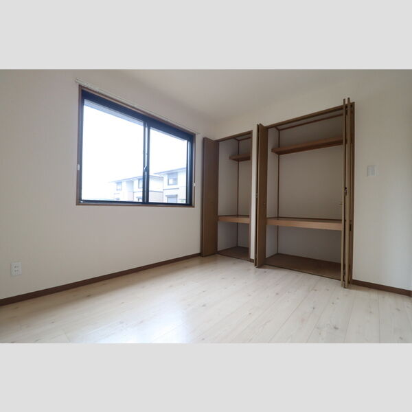 ドリームシティ　A102号室 洋室