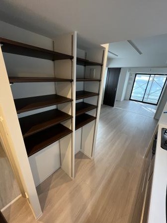 カシェット ラ フォーレ7階 収納