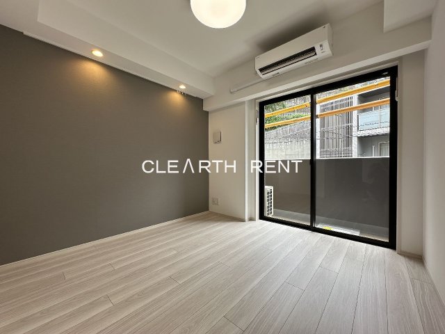 コンシェリア横濱山手 ＴＨＥ ＲＥＳＩＤＥＮＣＥ2階 アクセントクロスがオシャレ