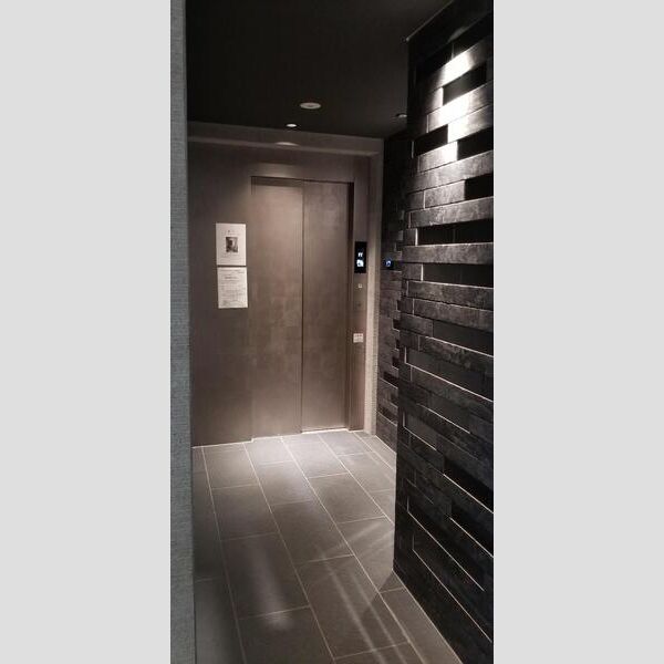 S-RESIDENCE三田慶大前802号室 エントランス