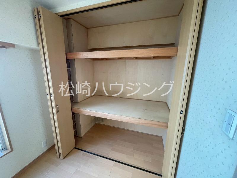 中野ローヤルコーポ 収納