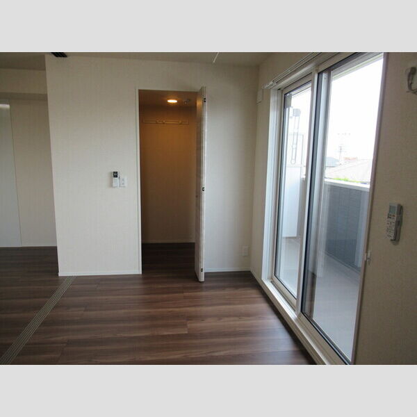 D-ROOM　IGODAI302号室 洋室