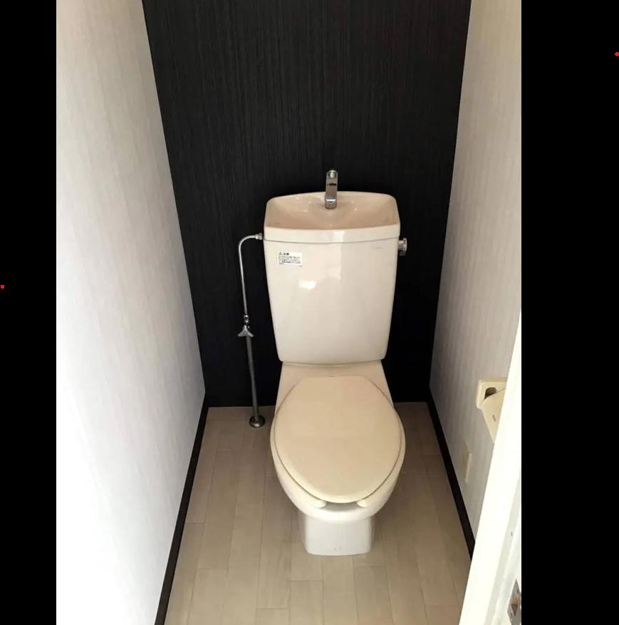 高明ビル 落ち着く壁紙です