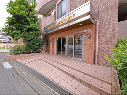 ライオンズマンション町屋第３ エントランス　※2021年3月撮影