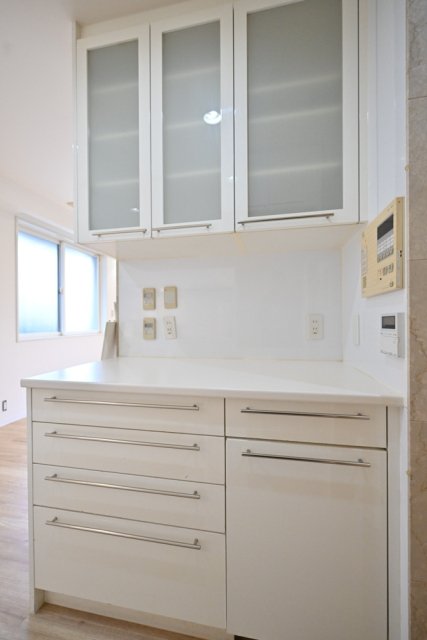 新宿７丁目戸建て キッチン