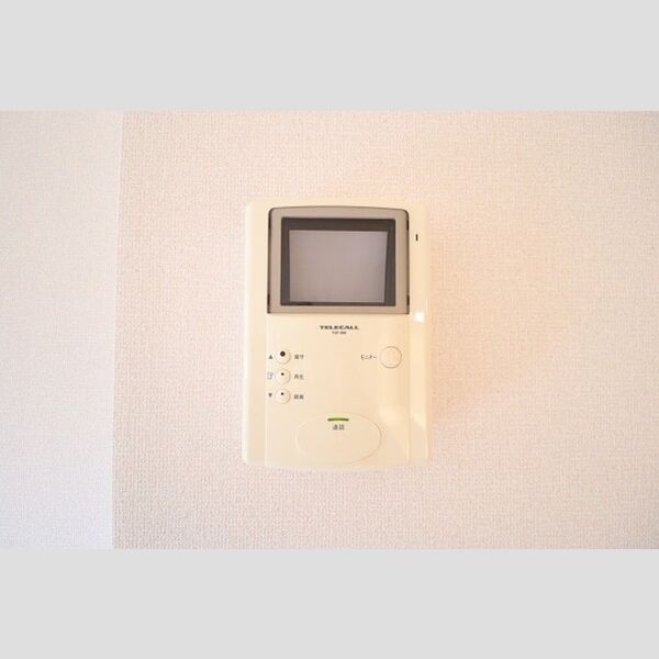 パーシモン105号室 録画機能付きTVインターホン