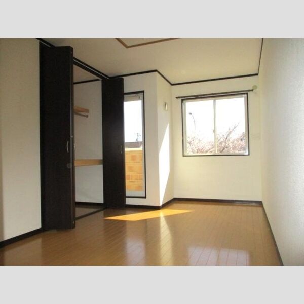 ハピネスあすみが丘東C号室 洋室