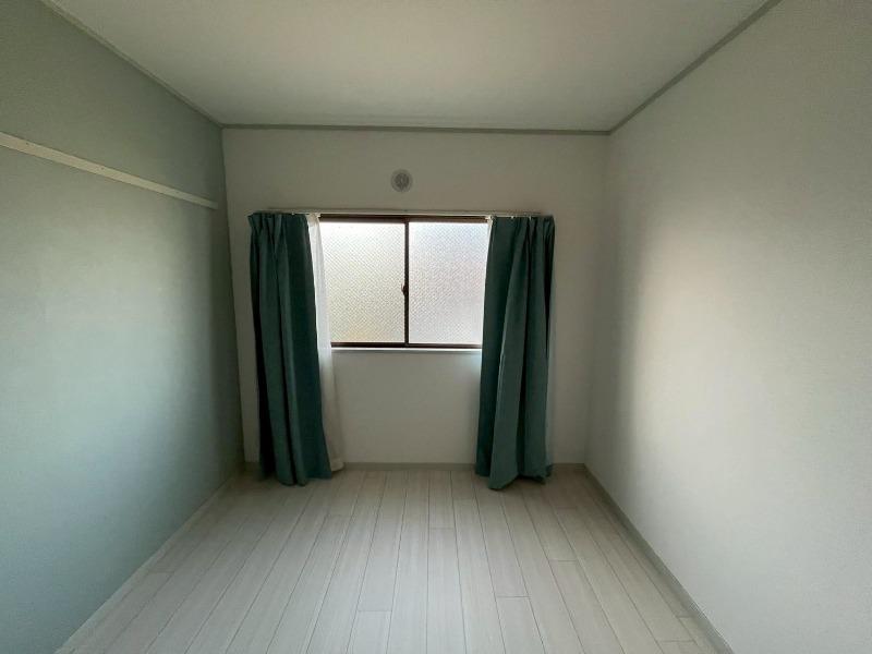 クロノス四之宮2階 内観