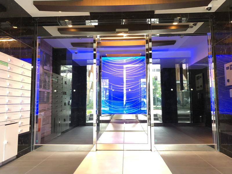 ハーモニーレジデンス横濱関内8階 エントランス