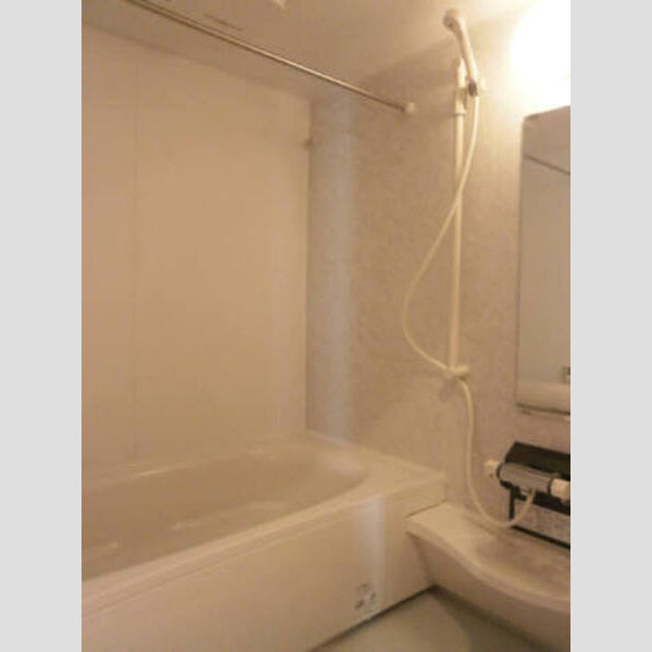 ファヴォーレⅠⅡⅢ　Ⅲ101号室 浴室(一坪タイプ)