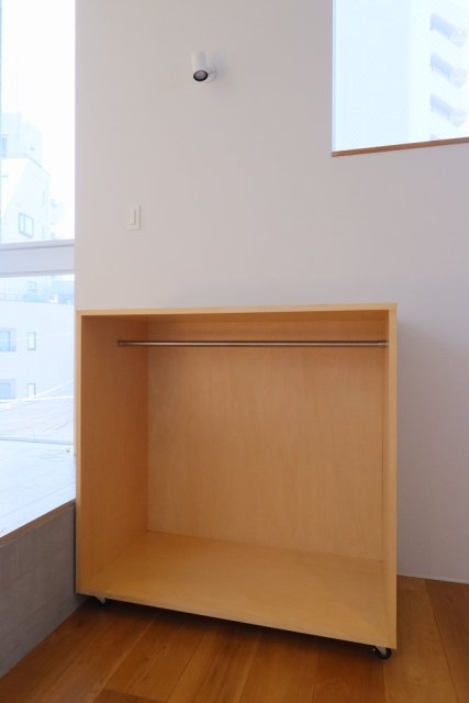 ＶＩＬＬＥＴＴＡ　ＫＯＭＡＧＯＭＥ4階 可動式オープンクローゼット