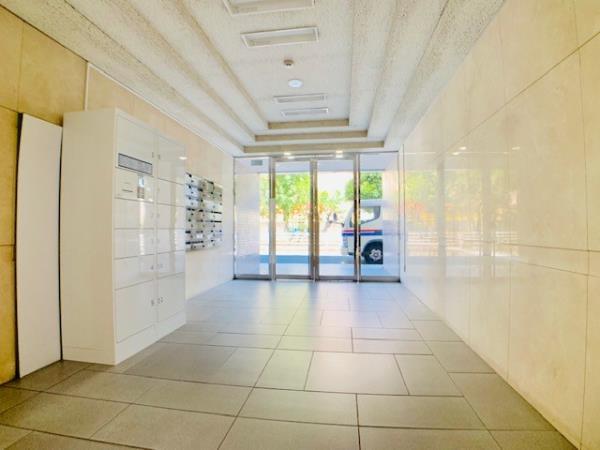 東建シティハイツ鶴見中央701号室 エントランス