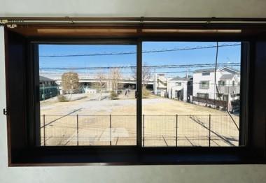 そよかぜ　なつかしの家 ２F洋室からの見える押立公園