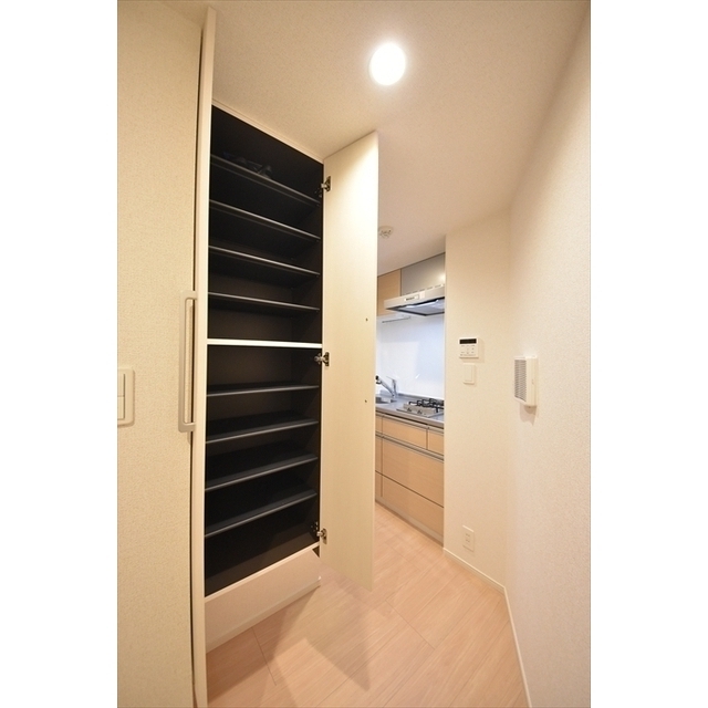 グローリオシェルト大崎 内観