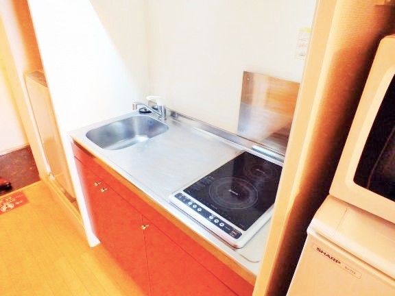 レオパレスエルムトゥプ 電気コンロ2口付き