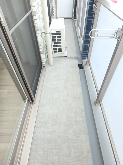 ガーラ・ヒルズ氷川台2階 バルコニー