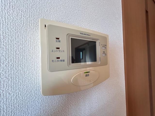 ヴィラ・クレスト カメラ付インターホン
