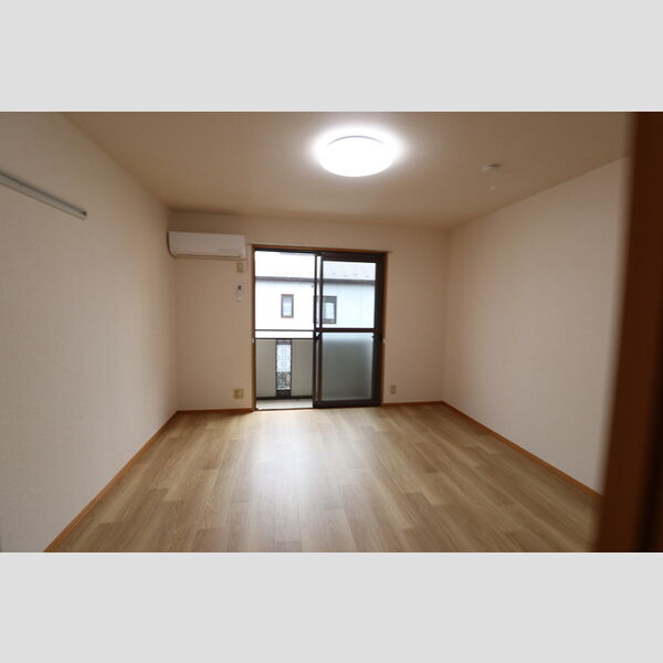 サンセール102号室 2F　洋室