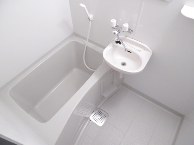 レオミノール明神町 バス