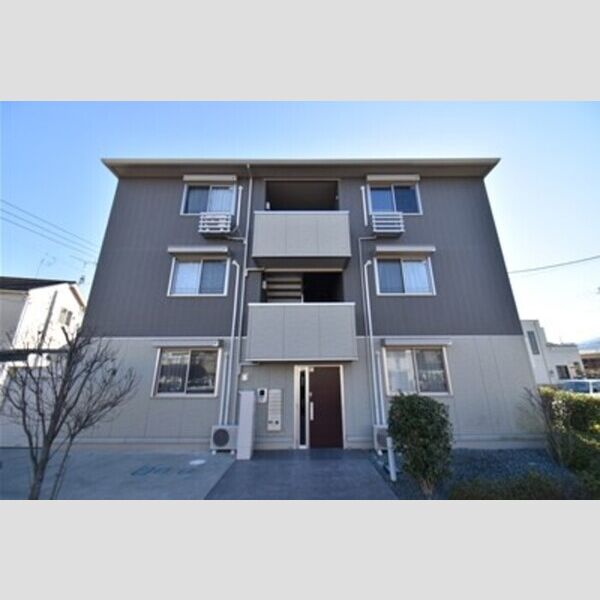 グランイーグルB101号室 建物外観