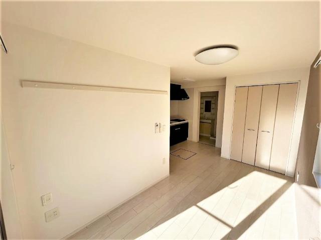 エマーソン上星川102号室 室内