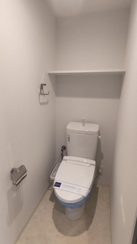 レジディア日本橋馬喰町Ⅱ9階 トイレ