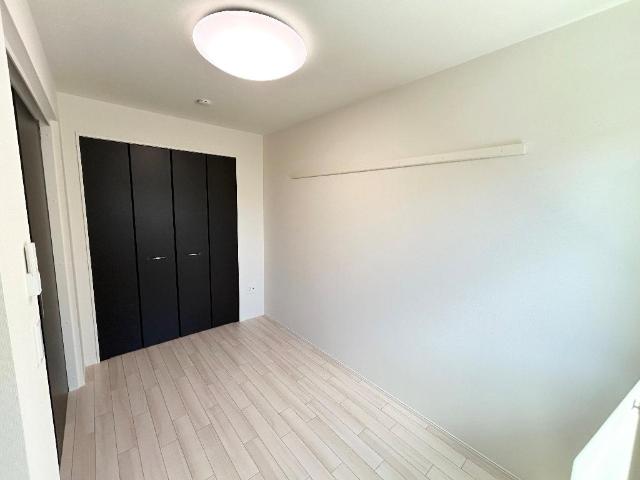 ルナフォーリア105号室 洋室