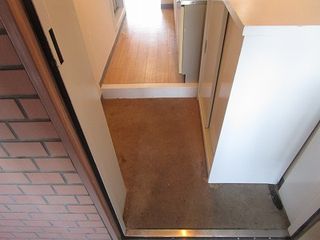 ウイング志木301号室 玄関