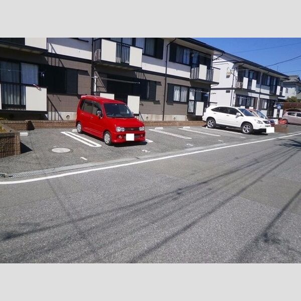 セント・トーマス 駐車場