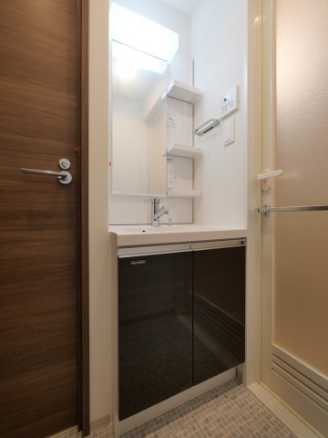 ジェノヴィア桜上水Ⅱ1階 内観