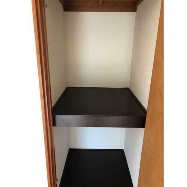 スターリット港南中央 収納