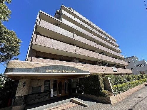 ライオンズマンション本八幡第２ エントランス