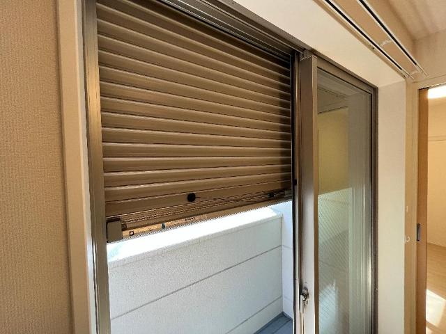 Lily Garden千城台（リリーガーデン千城台） 窓シャッター