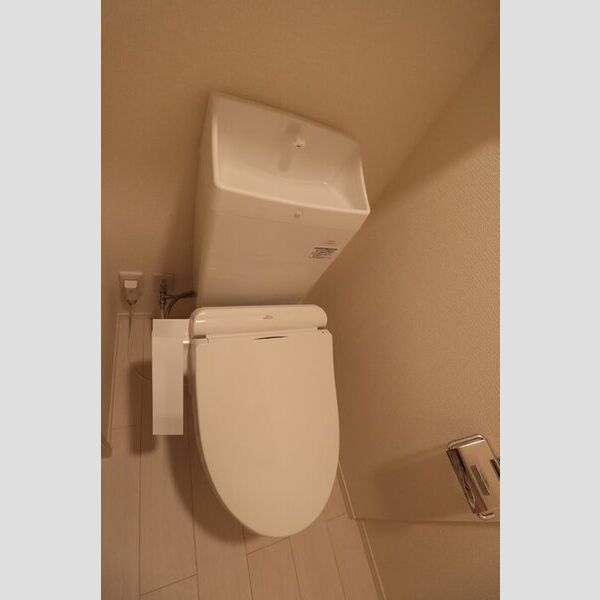 ベル　フロレゾン201号室 トイレ